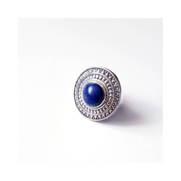 Inel din argint cu aspect masiv cu Lapis Lazuli